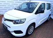Toyota ProAce City Verso MPV 1,2 l 81 kw
