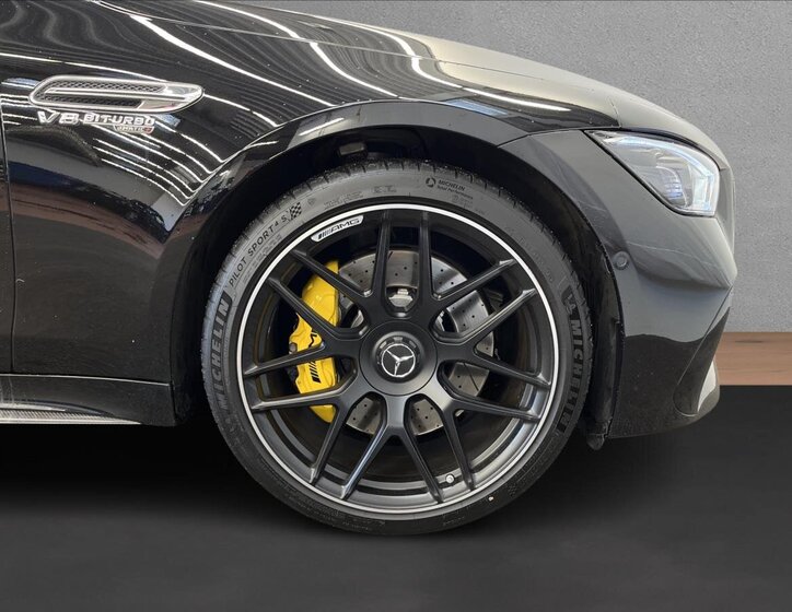 Mercedes-Benz AMG GT 28