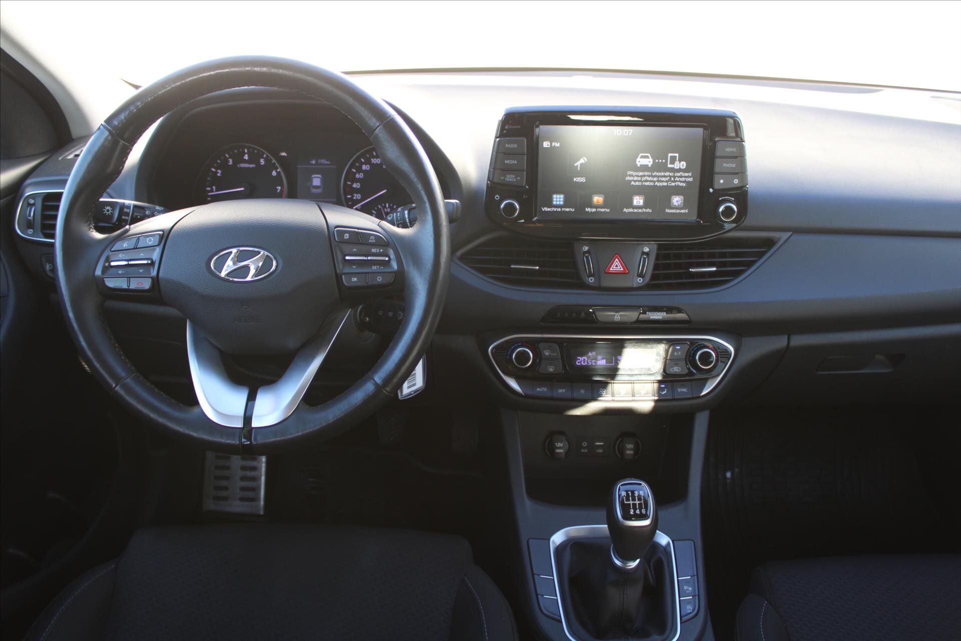 Hyundai i30 Kombi 1,4 l 103 kw