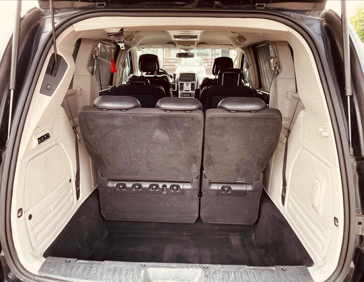 Chrysler Grand Voyager MPV 2,8 l 120 kw