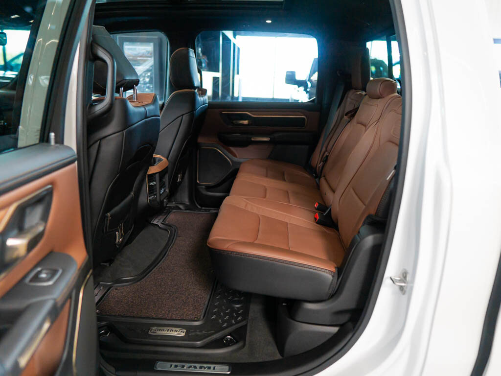 Dodge RAM Pick-up 5,7 l 291 kw