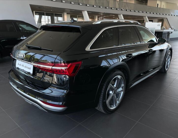 Audi A6 Allroad 6