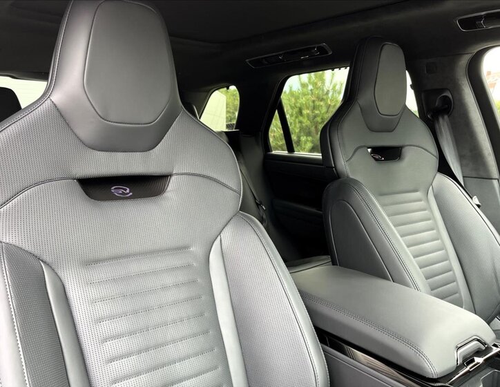 Land Rover Range Rover Sport 21