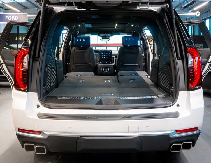 GMC Yukon SUV 6,2 l 313 kw