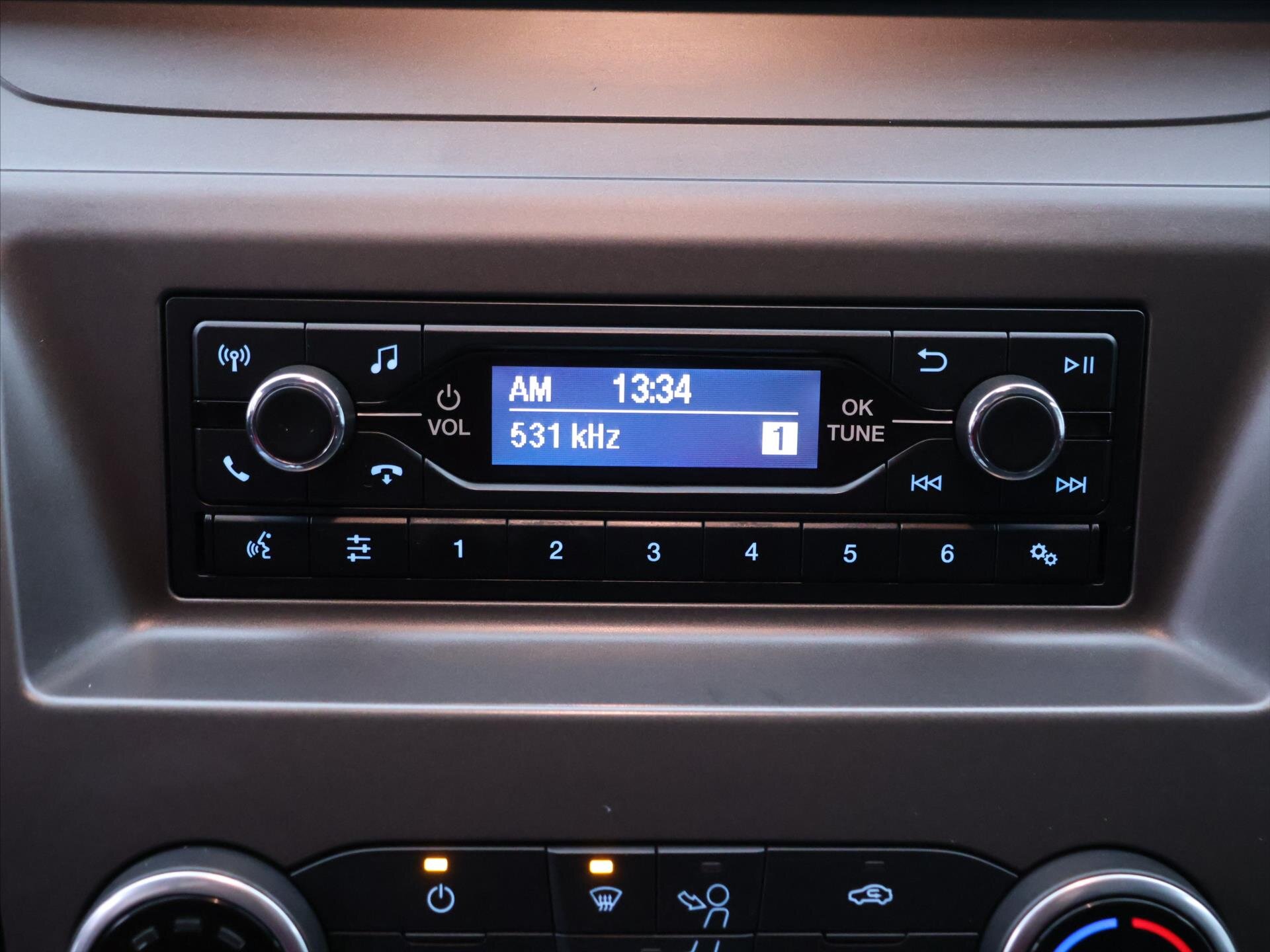 Ford Transit Custom Skříň 2,0 l 77 kw