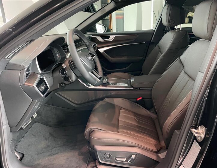 Audi A6 Allroad Kombi 3,0 l 210 kw