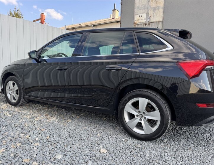 Škoda Scala Hatchback 1,5 l 110 kw