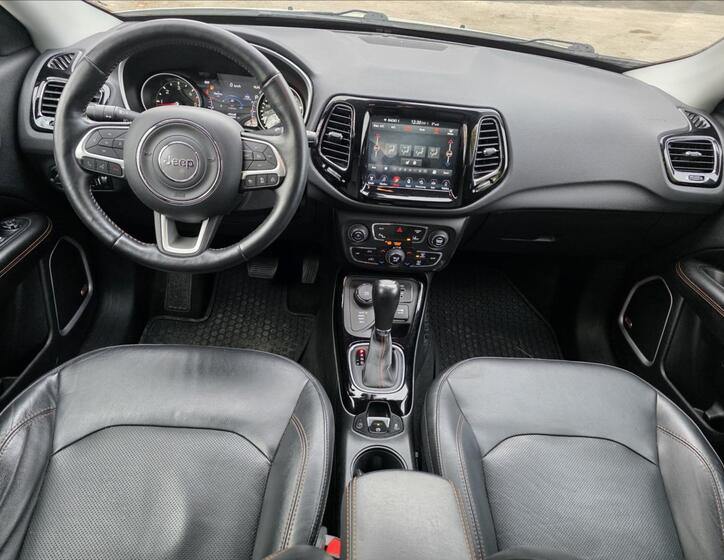 Jeep Compass 22