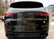 Land Rover Range Rover Sport SUV / Terénní 4,4 l 467 kw