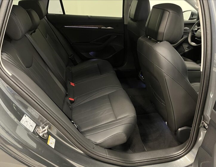 Škoda Superb Kombi 2,0 l 110 kw