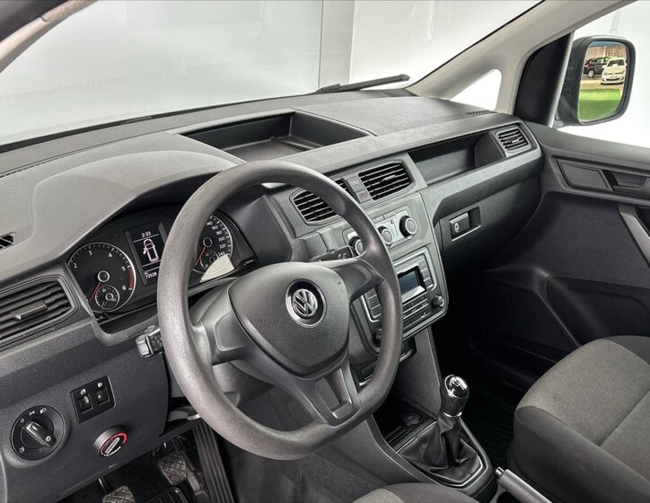 Volkswagen Caddy Skříň 2,0 l 90 kw