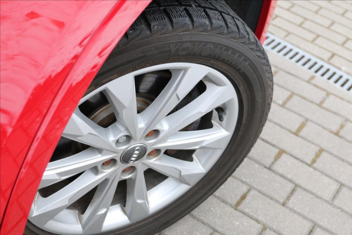 Audi Q3 SUV / Terénní 2,0 l 140 kw