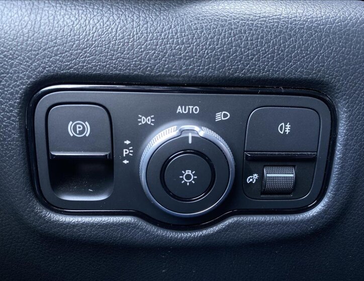 Mercedes-Benz Vito Ostatní 2,0 l 140 kw