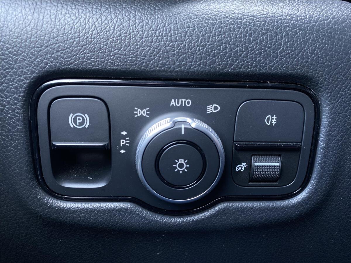 Mercedes-Benz Vito Ostatní 2,0 l 140 kw