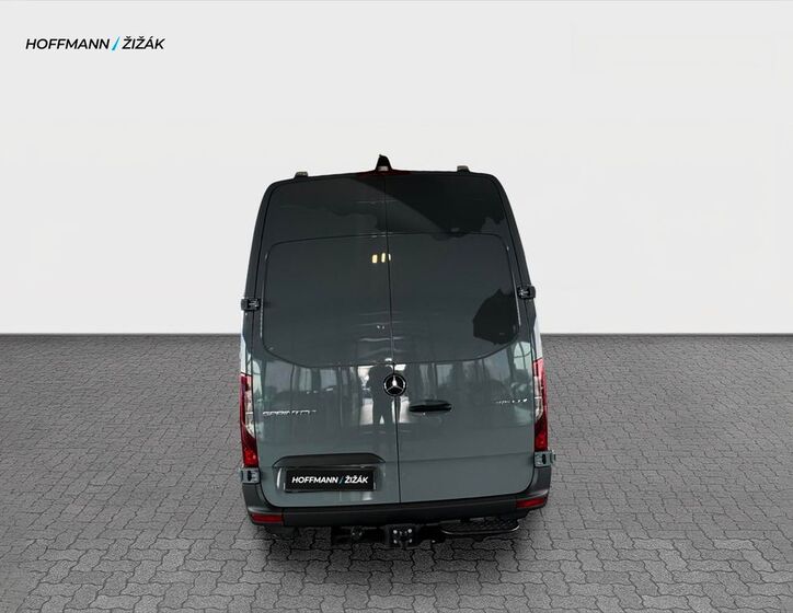 Mercedes-Benz Sprinter 6