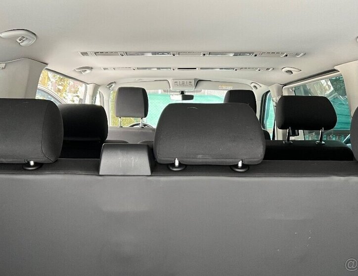 Volkswagen Caravelle VAN-Minibus 0,0 0