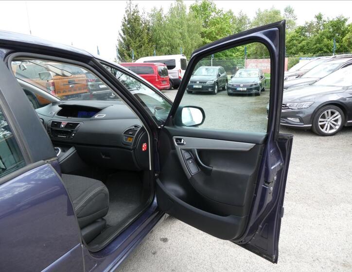 Citroën C4 Picasso 21