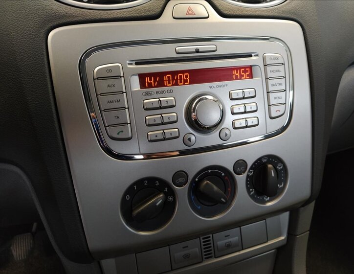 Ford Focus Hatchback 1,6 l 74 kw