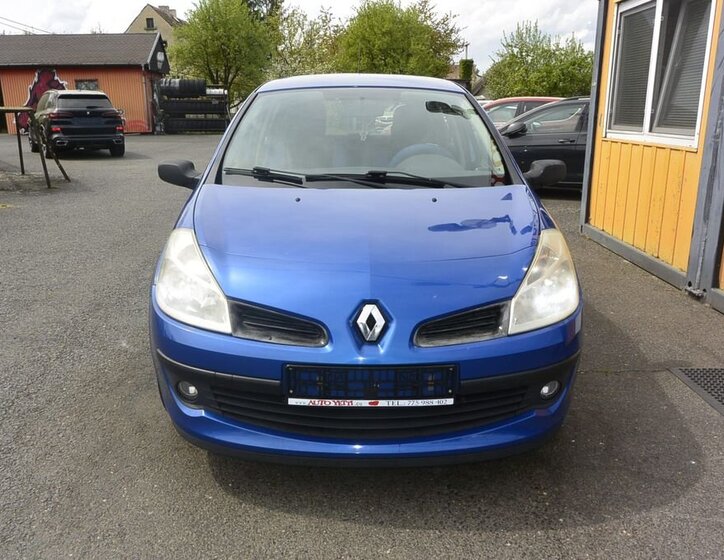 Renault Clio Hatchback 1,1 l 55 kw