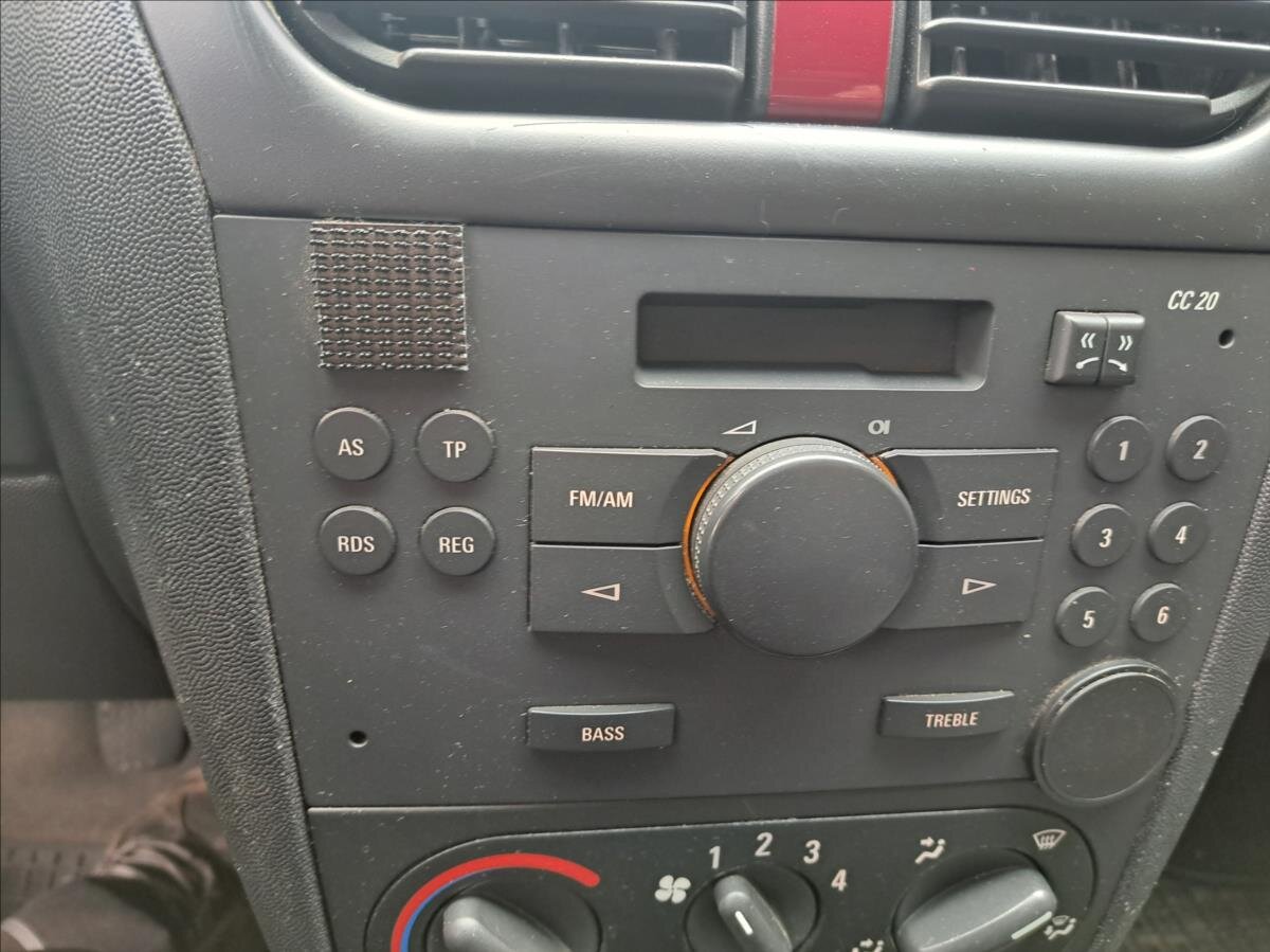 Opel Combo Skříň 1,2 l 55 kw