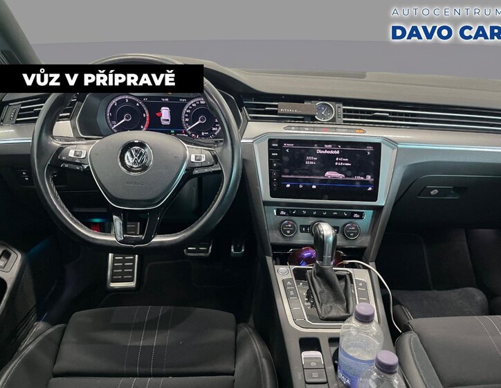 Volkswagen Passat Kombi 2,0 l 140 kw