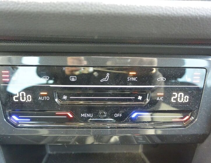 Volkswagen Tiguan SUV / Terénní 1,5 l 110 kw