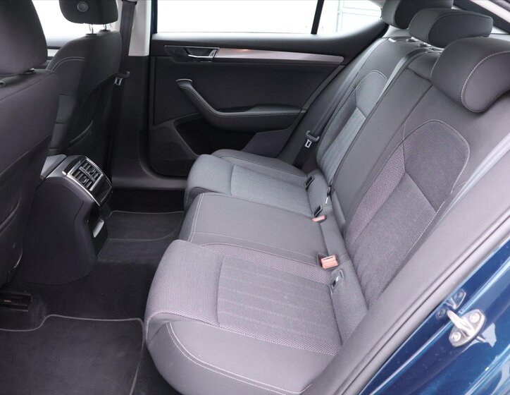 Škoda Superb Liftback 2,0 l 147 kw