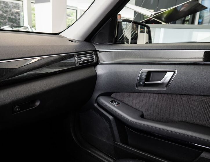 Mercedes-Benz Třídy E 11