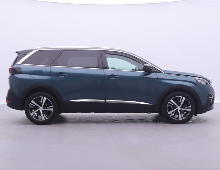 Peugeot 5008 8