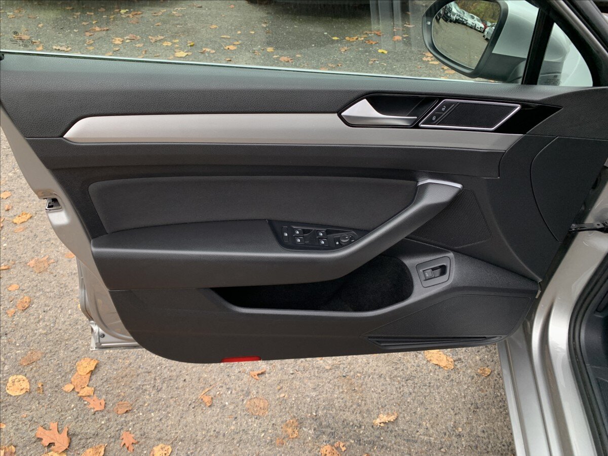 Volkswagen Passat Kombi 2,0 l 110 kw