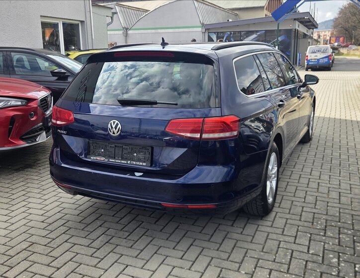 Volkswagen Passat Kombi 2,0 l 110 kw