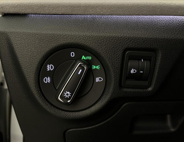 Škoda Kamiq SUV 999,0 85 kw