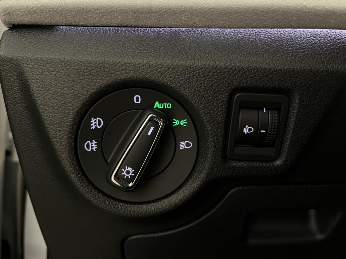 Škoda Kamiq SUV 999,0 85 kw