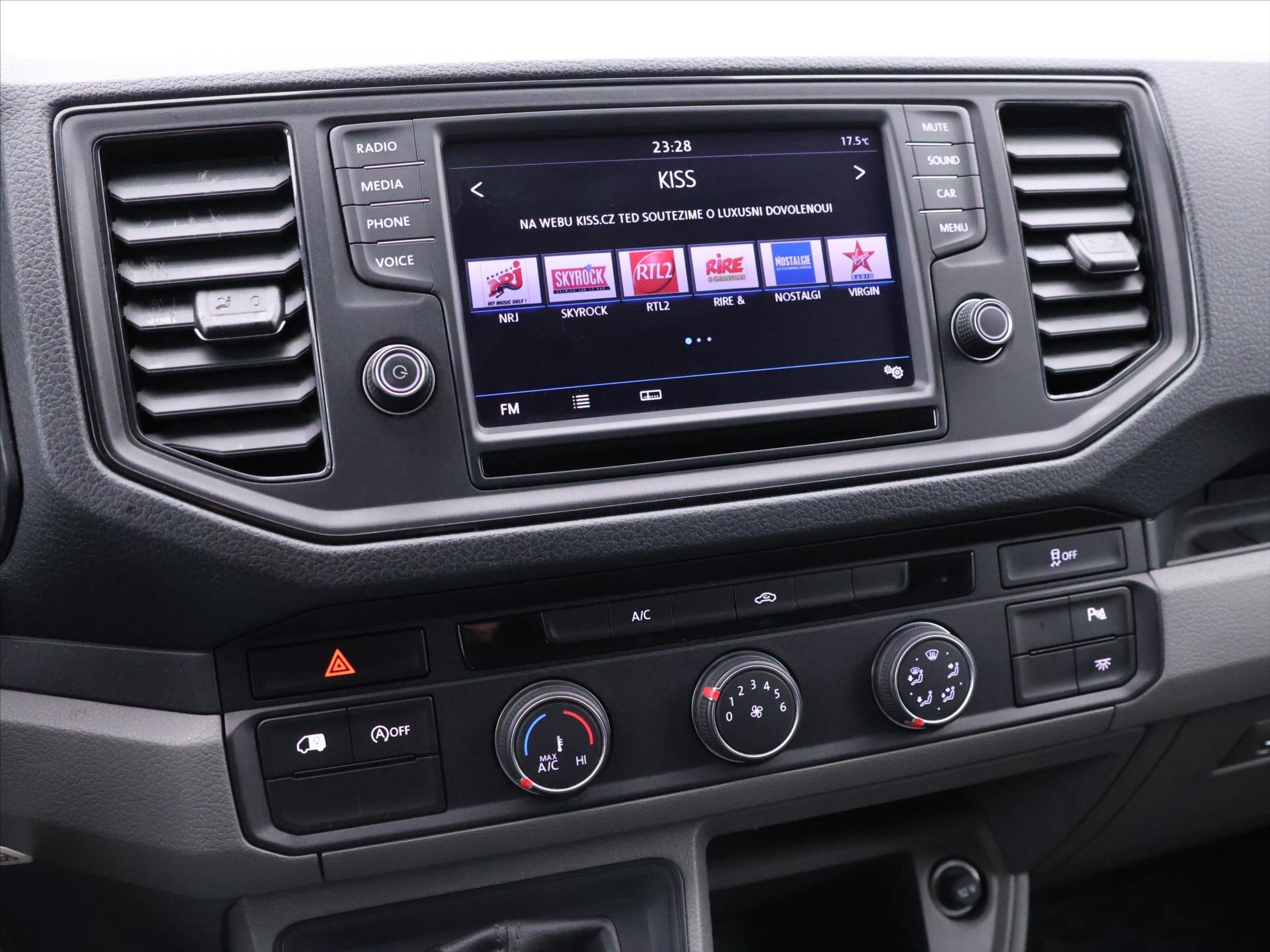 Volkswagen Crafter Skříň 2,0 l 103 kw