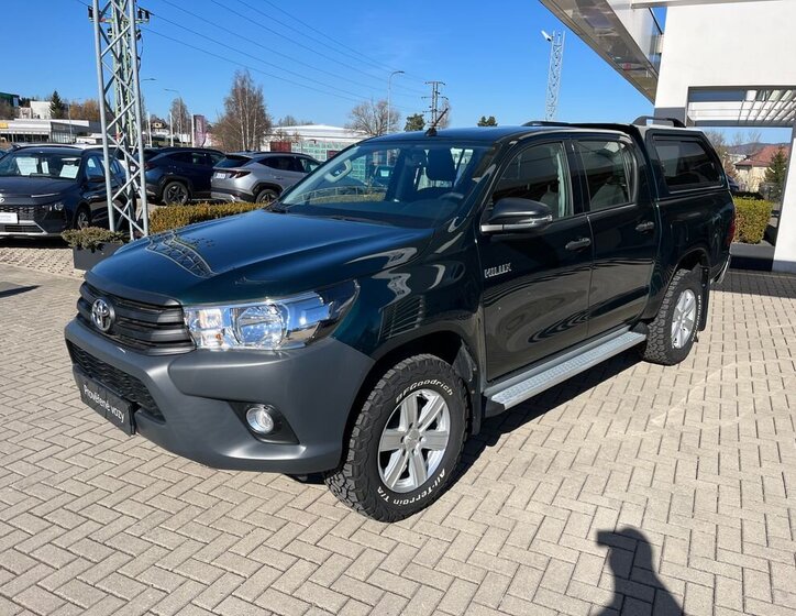 Toyota Hilux Pick-up 2,4 l 110 kw