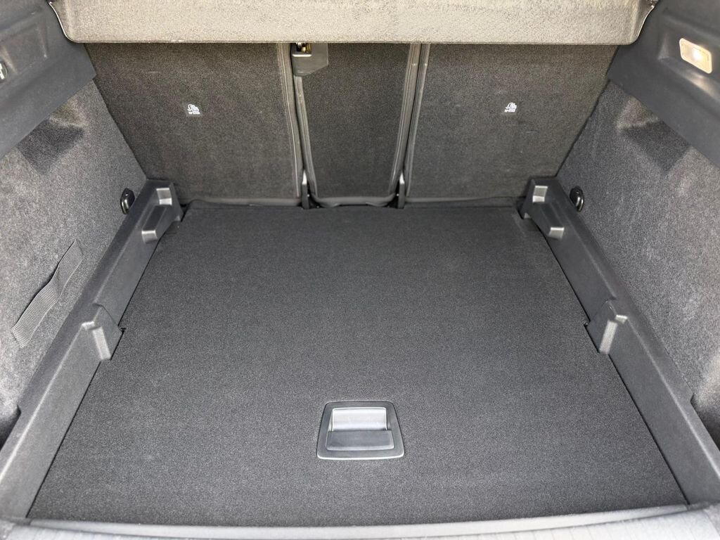 Peugeot 3008 SUV / Terénní 1,2 l 107 kw