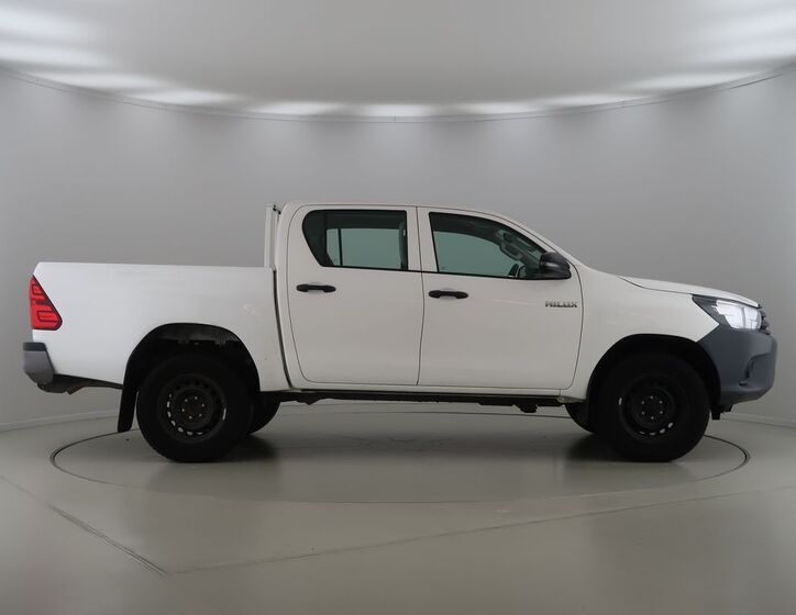 Toyota Hilux 4