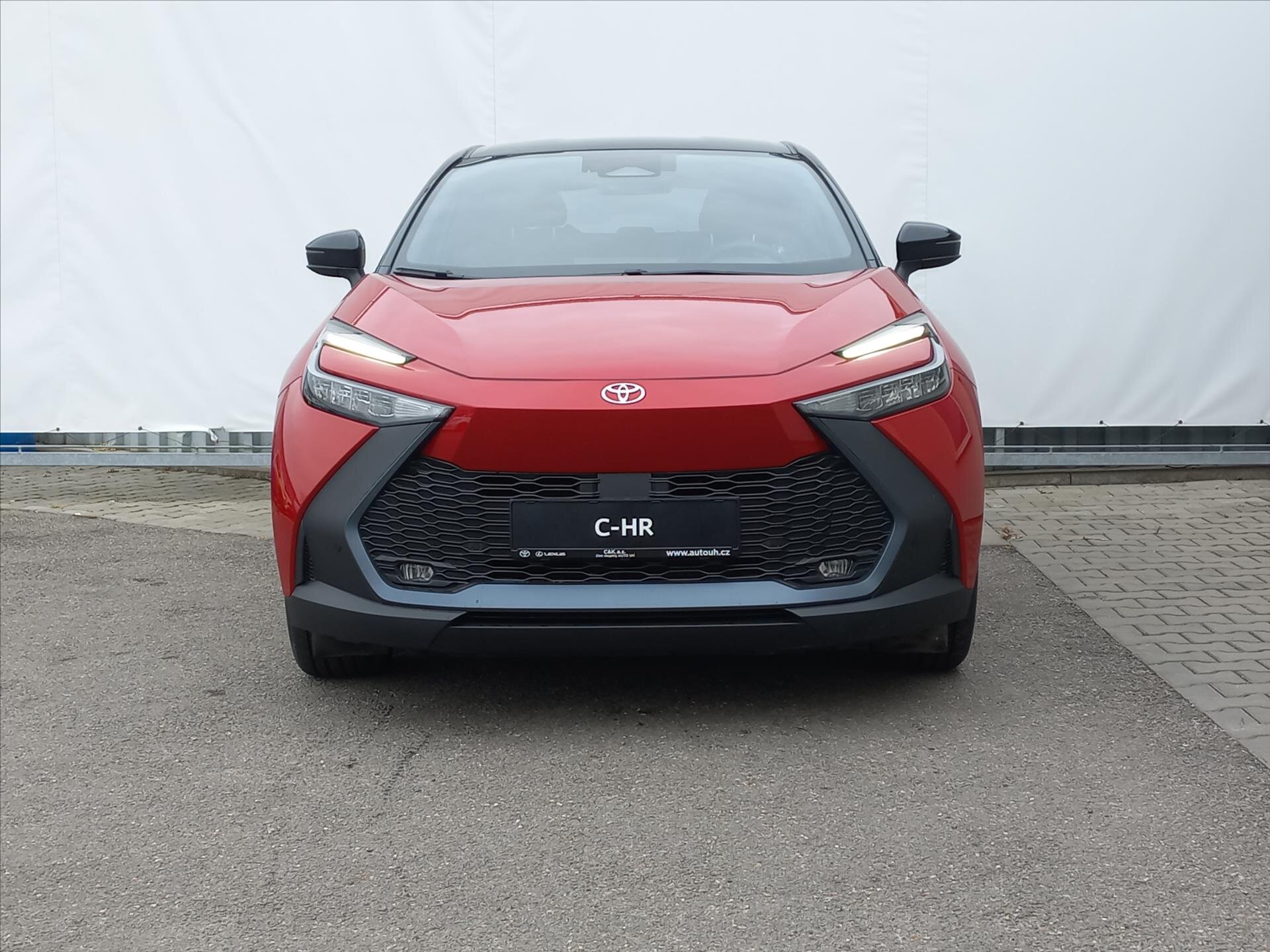 Toyota C-HR Hatchback 2,0 l 112 kw