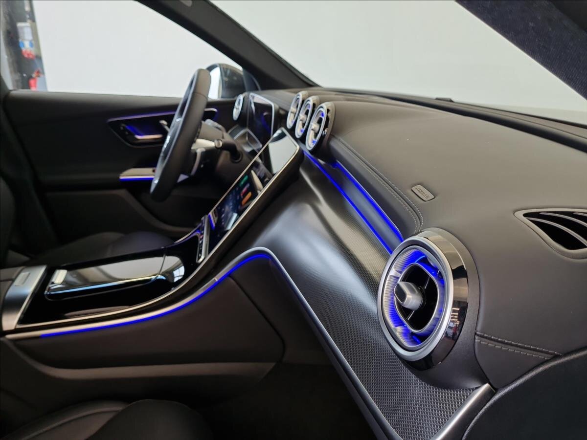 Mercedes-Benz GLC SUV 2,0 l 190 kw