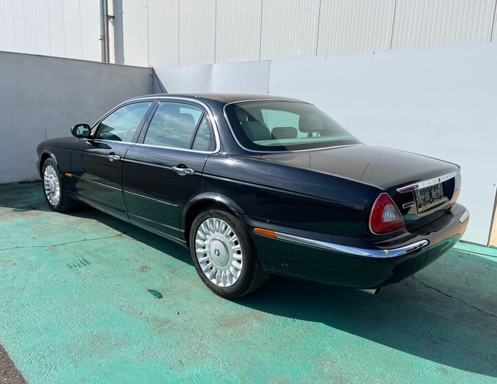 Jaguar XJ Sedan 3,0 l 175 kw