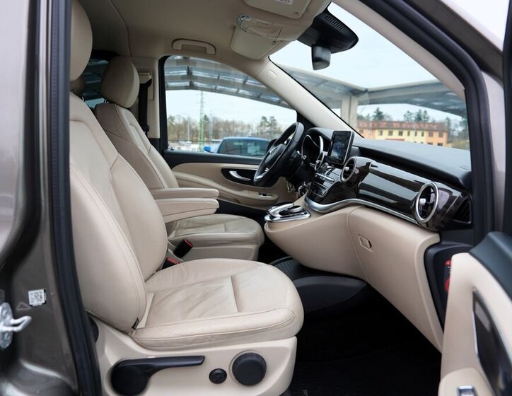 Mercedes-Benz Třídy V MPV 2,1 l 140 kw