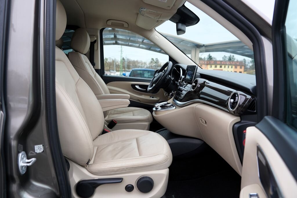 Mercedes-Benz Třídy V MPV 2,1 l 140 kw