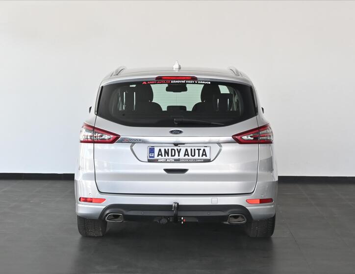 Ford S-MAX 4