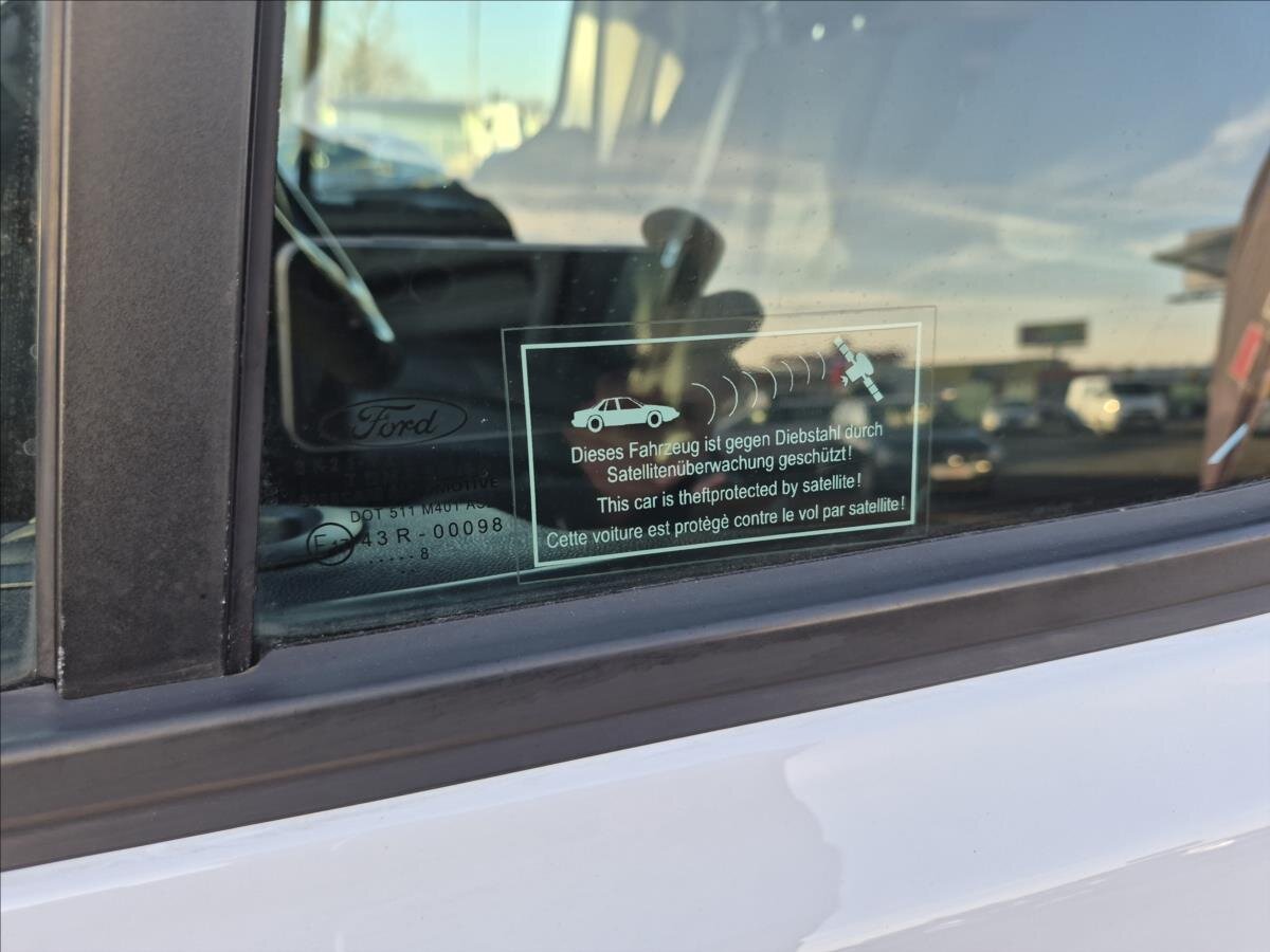 Ford Tourneo Custom MPV 2,0 l 96 kw