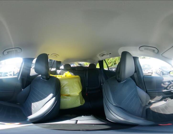 Mercedes-Benz Třídy C 9