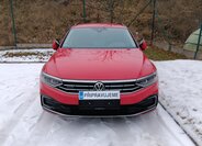 Volkswagen Passat Kombi 1,4 l 115 kw