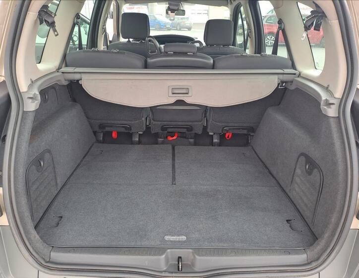 Renault Grand Scénic 13