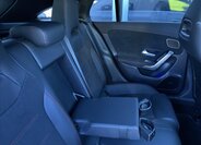 Mercedes-Benz CLA Kombi 1,3 l 120 kw