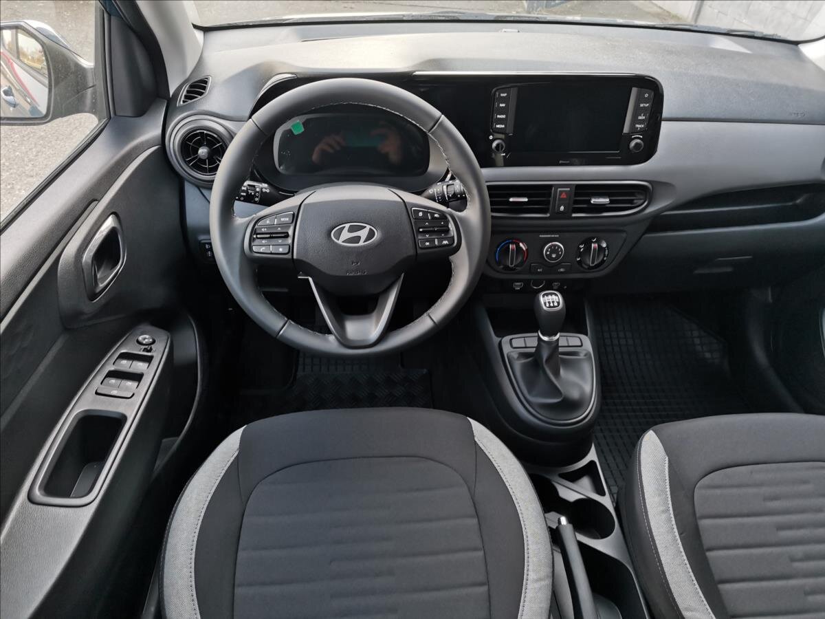 Hyundai i10 Hatchback 1,2 l 57 kw