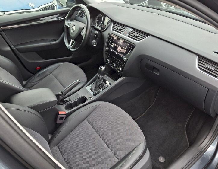 Škoda Octavia 13